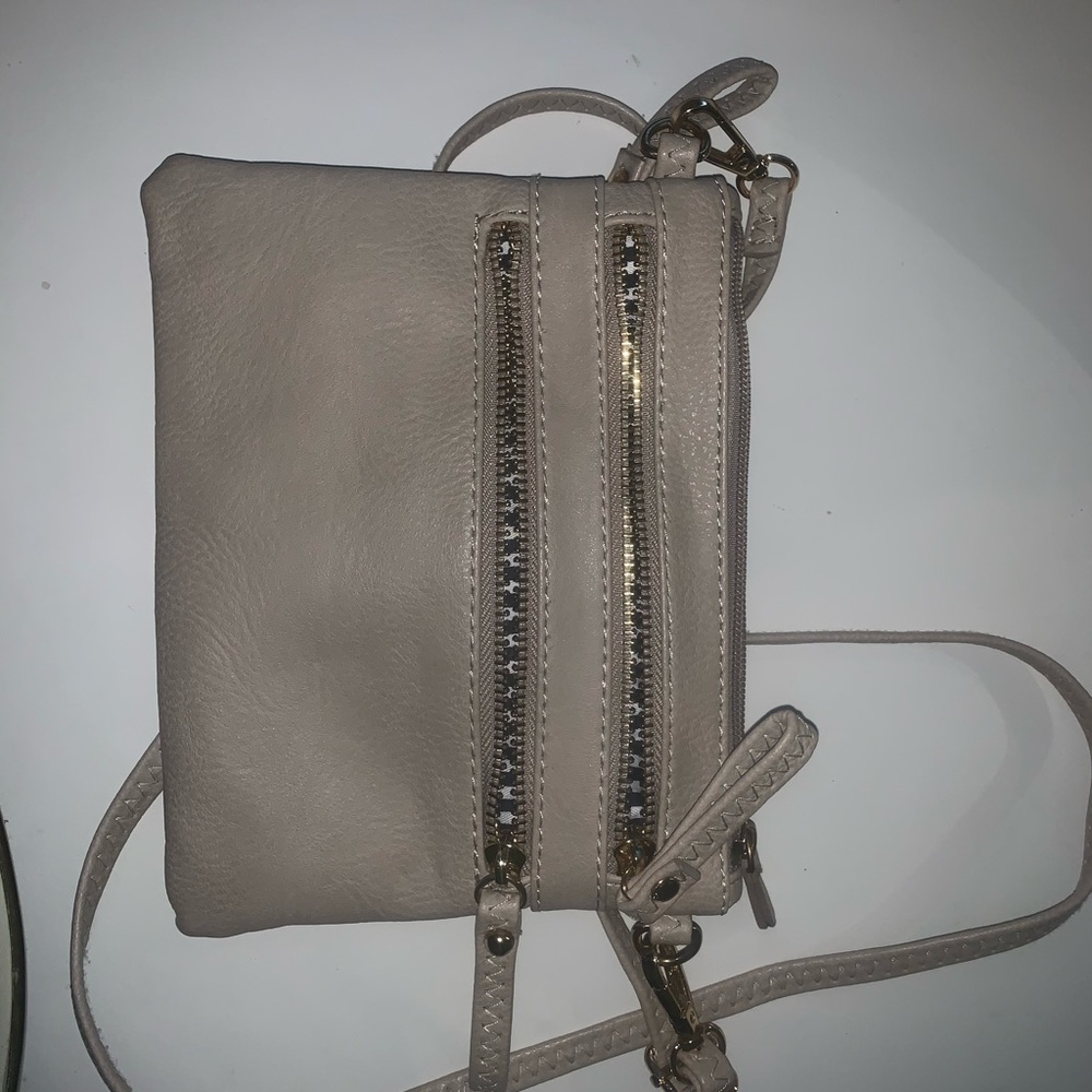 Crossbody pocketbook